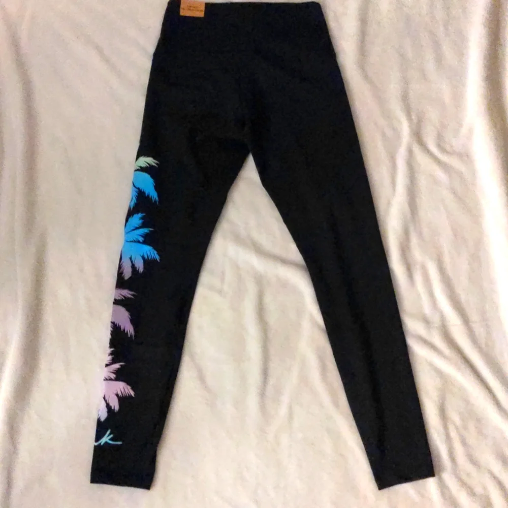 VS Pink leggings - Picture 3 of 7